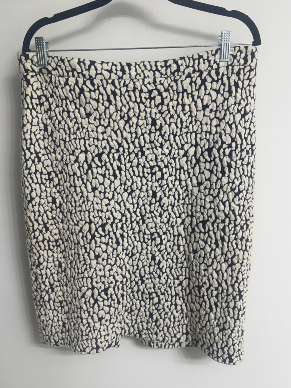 Michael Kors Blue Cream Print Pencil Skirt Size L Stretch Work Office